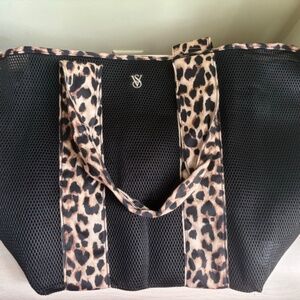 Holiday Sale! New Victoria’s Secret Leopard Mesh Tote Bag w/ Outer Zipper